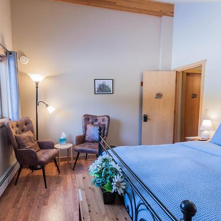 Bear Lake Lodgings B&B, Inc スワード エクステリア 写真