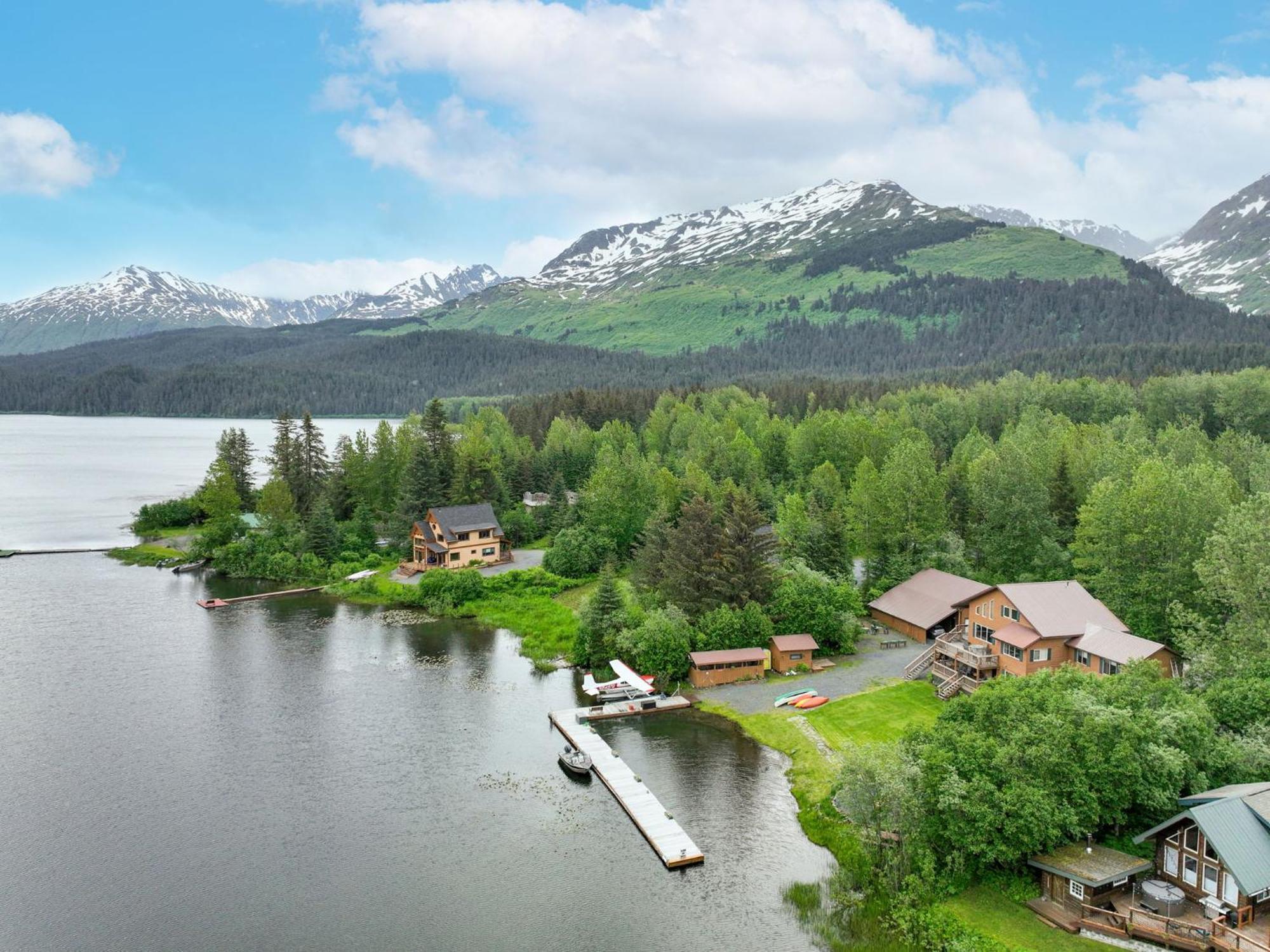 Bear Lake Lodgings B&B, Inc スワード エクステリア 写真