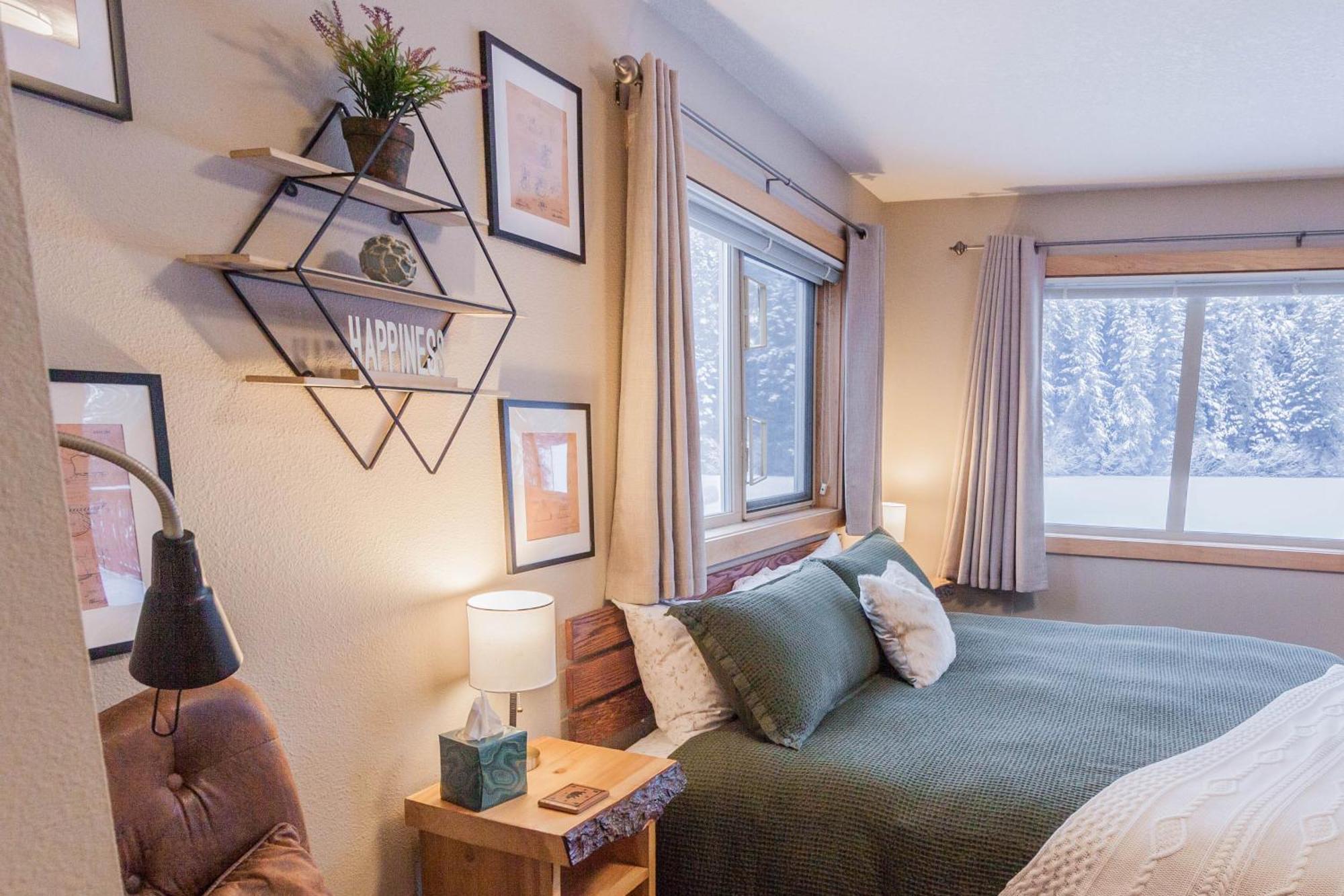 Bear Lake Lodgings B&B, Inc スワード エクステリア 写真