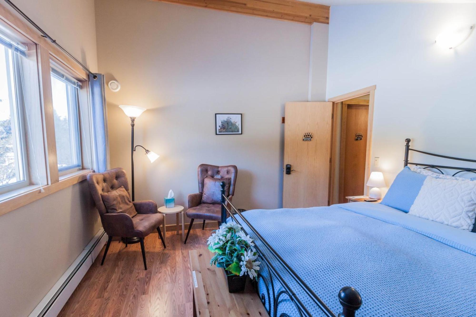 Bear Lake Lodgings B&B, Inc スワード エクステリア 写真