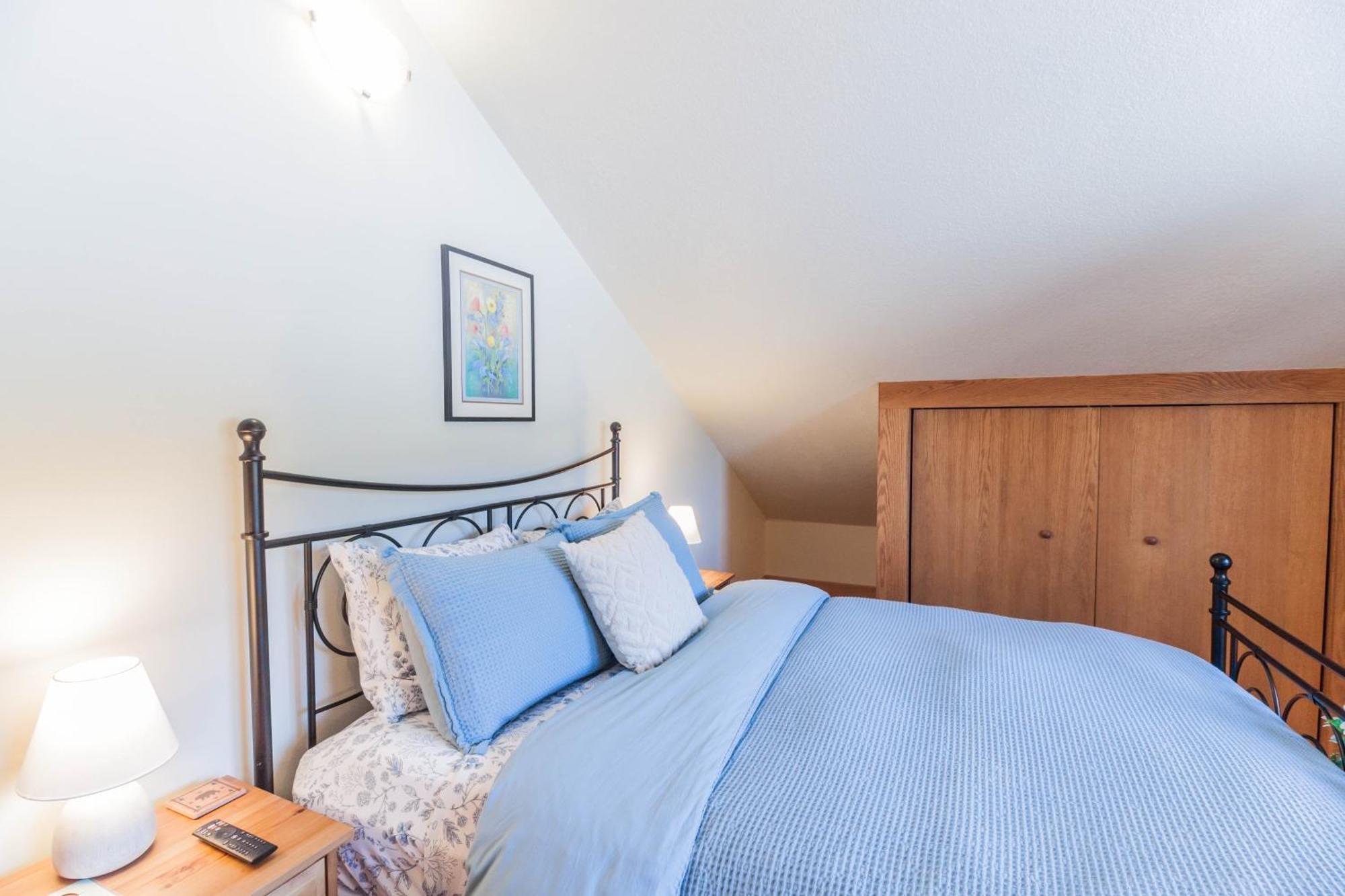 Bear Lake Lodgings B&B, Inc スワード エクステリア 写真